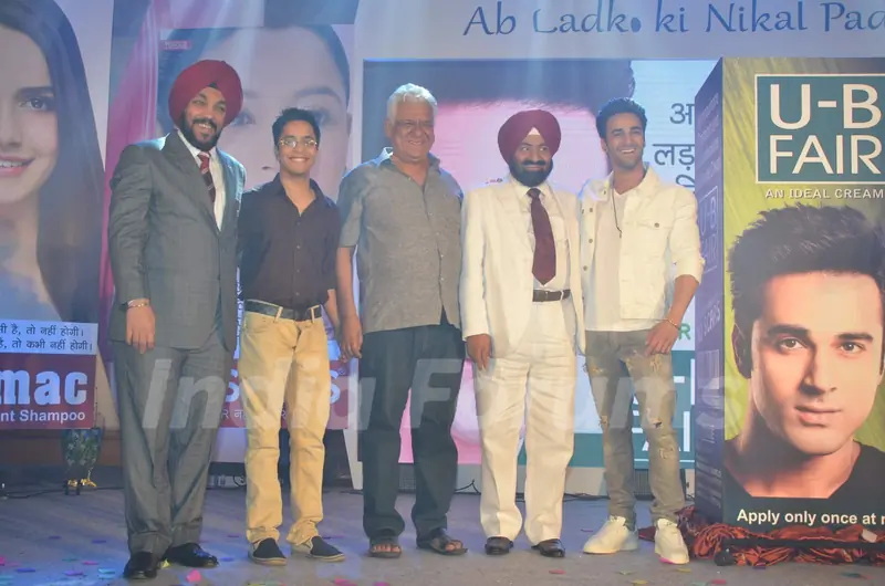 Om Puri and Pulkit Samrat at U-B Fair Cream Launch