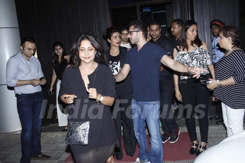 DDD Cast Snapped at Hard Rock Cafe