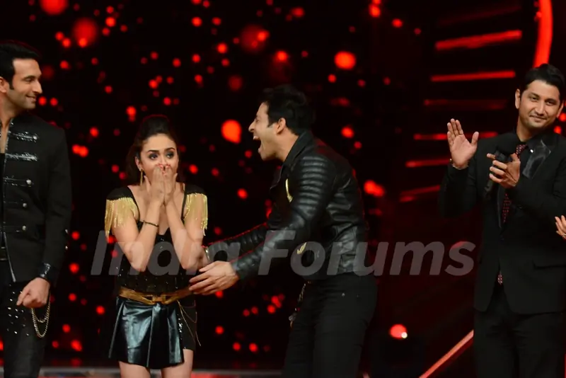 Amruta Khanvilkar and Himmanshoo A Malhotra during the announcement of Nach Baliye 7 Winner