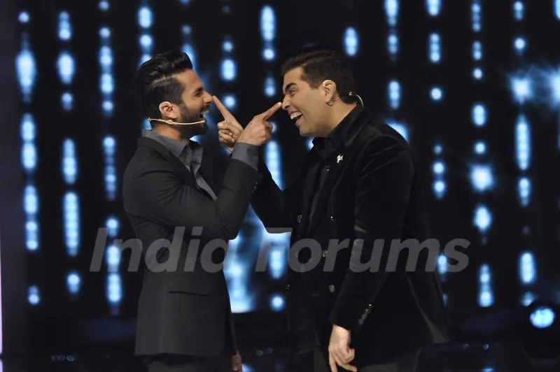Shahid Kapoor and Karan Johar on Jhalak Dikhla Jaa 8