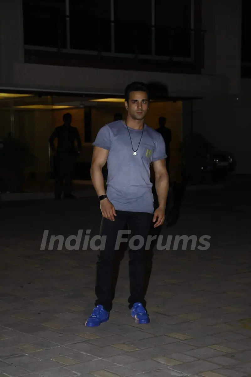Pulkit Samrat at Arpita Khan's Birthday Bash
