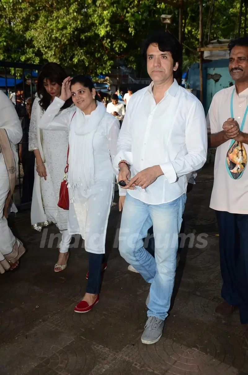 Sooraj Thapar at Prayer Meet of Shraddha Kapoor's Grandfather