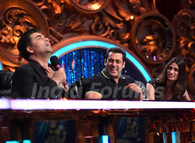 Salman Khan for Promotions of Hero on Jhalak Dikhla Jaa 8