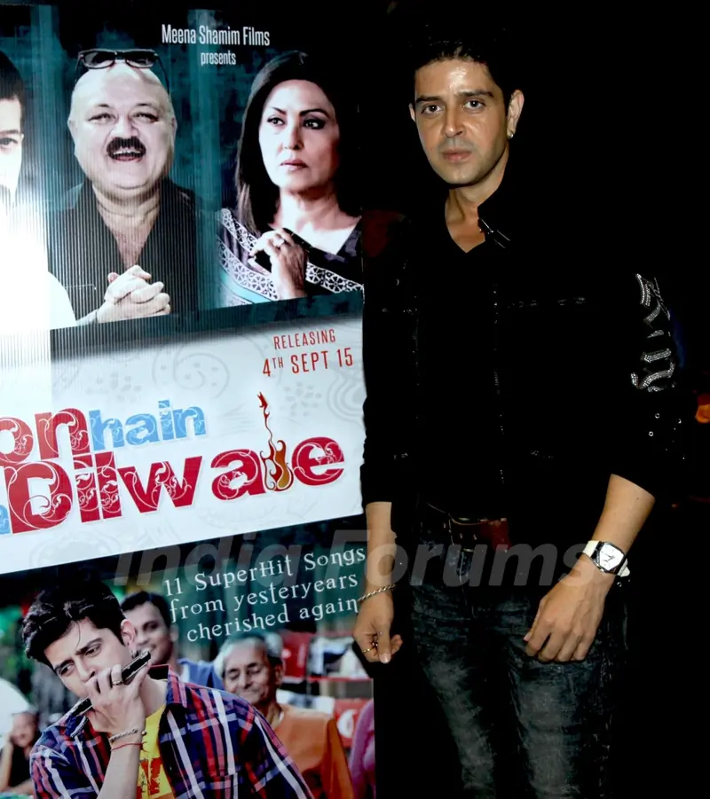 Vije Bhatia at Premiere of Lakhon Hai Yahan Dilwale