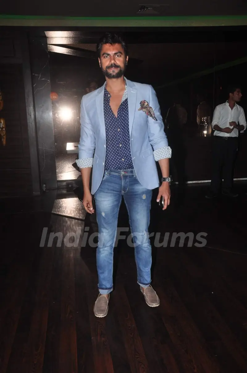 Gaurav Chopra at Munisha Khatwani's Birthday Bash