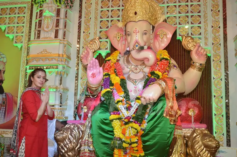 Lakshmi Rai Visits Ganpati Pandal