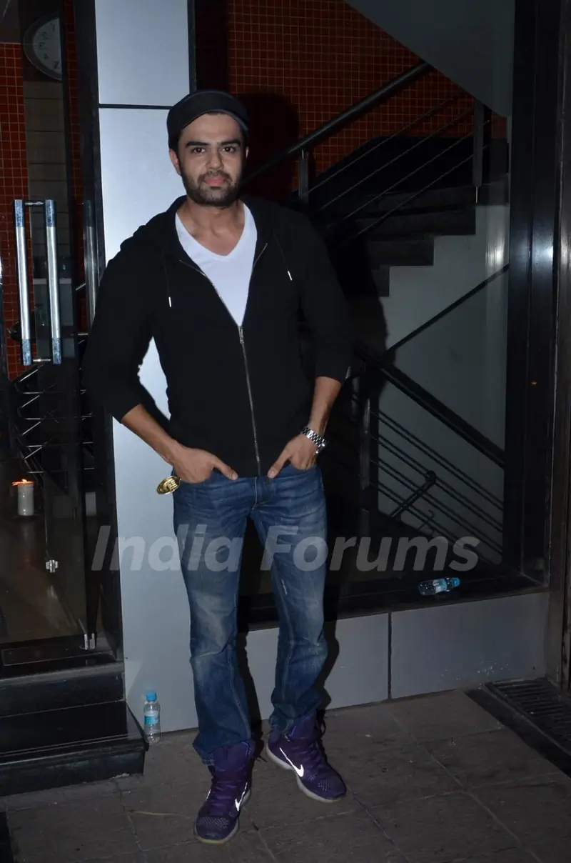 Manish Paul at Omung Kumar's Birthday Bash