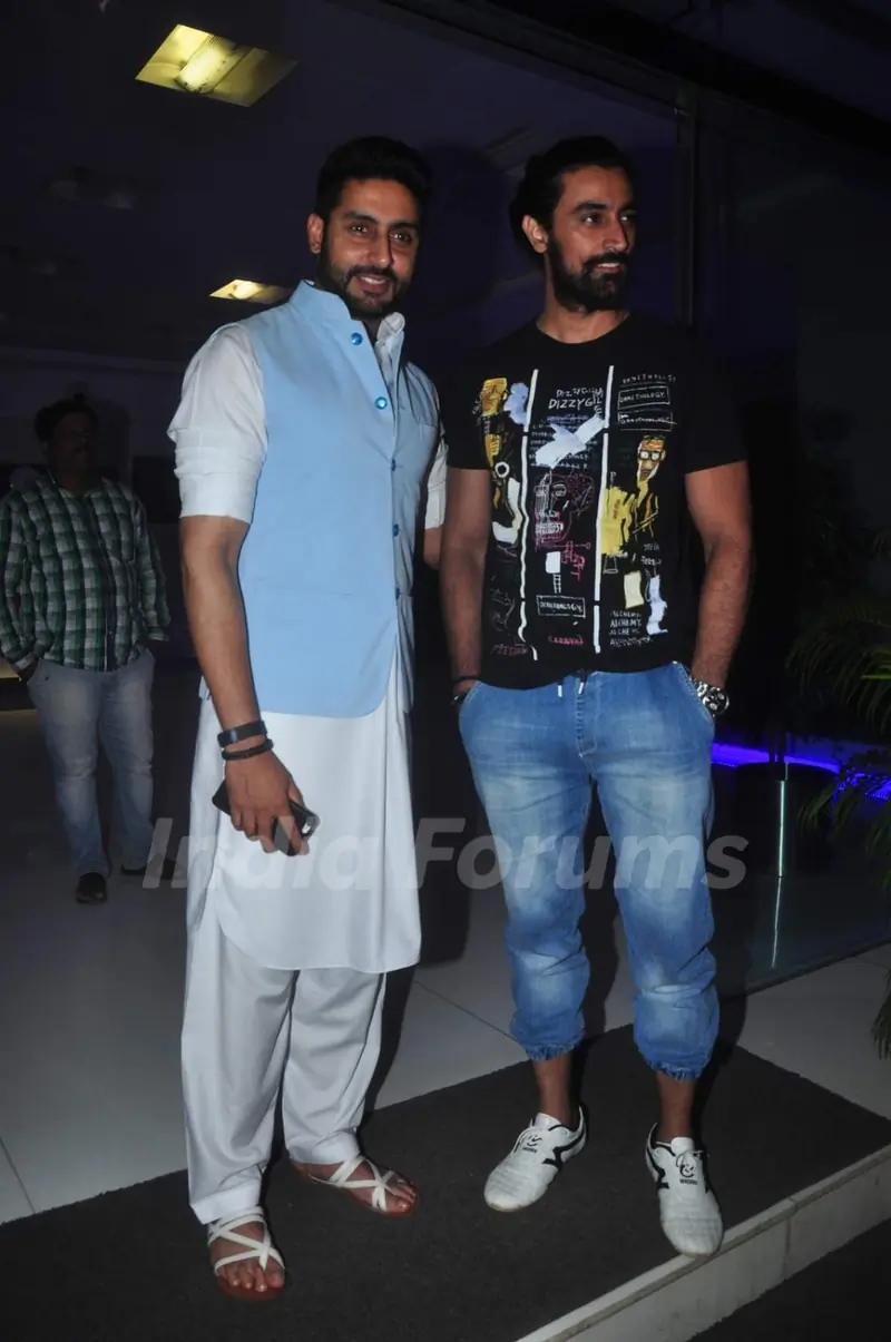 Abhishek Bachchan and Kunal Kapoor at Sajid Khan's Birthday Bash