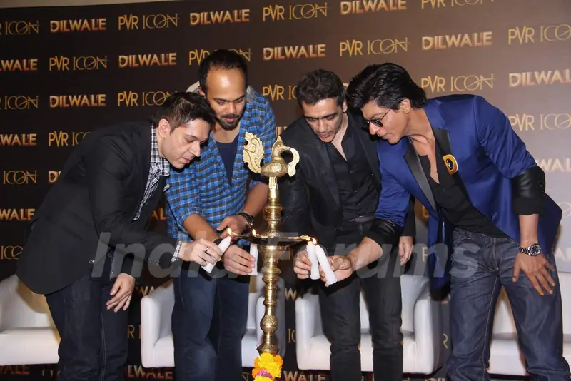 Shah Rukh Khan, Rohit Shetty with others Lit the Candles before the Song Launch of 'Dilwale'