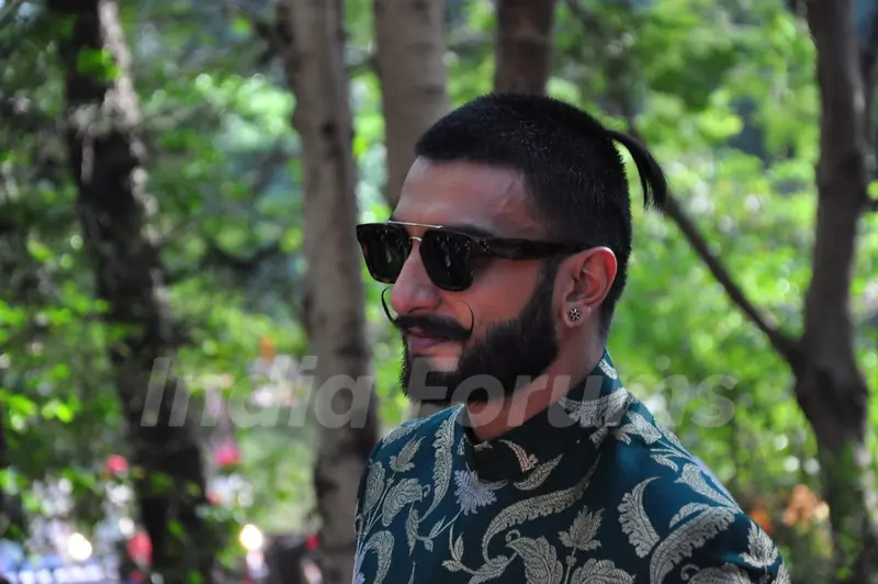 Ranveer Singh at Promotions of 'Bajirao Mastani' on 'Swaragini'