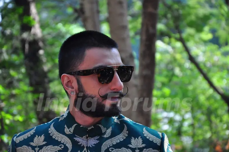 Ranveer Singh at Promotions of 'Bajirao Mastani' on 'Swaragini'