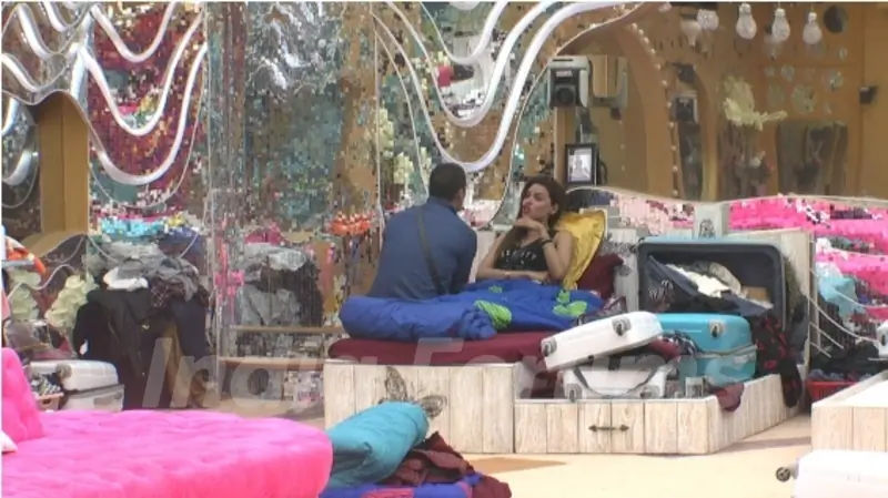 Bigg Boss 9 Nau: Day 67- Gizele Thakral and Prince Narula in a Conversation