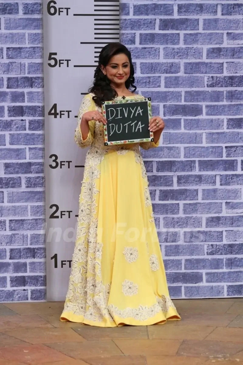 Divya Dutta Promotes 'Chalk n Duster' on 'Comedy Nights Bachao'