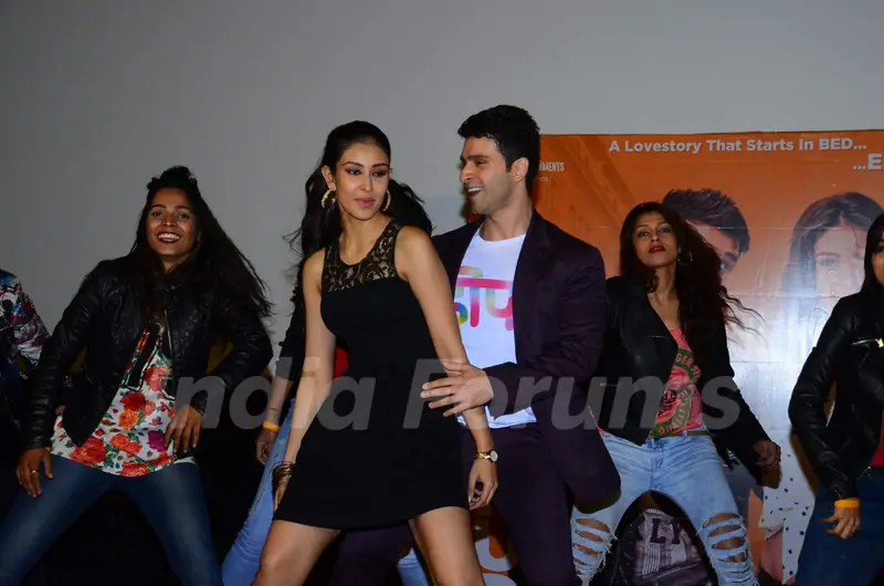 Girish Kumar and Navneet Kaur Shakes a Leg at Trailer Launch of 'Loveshhuda'