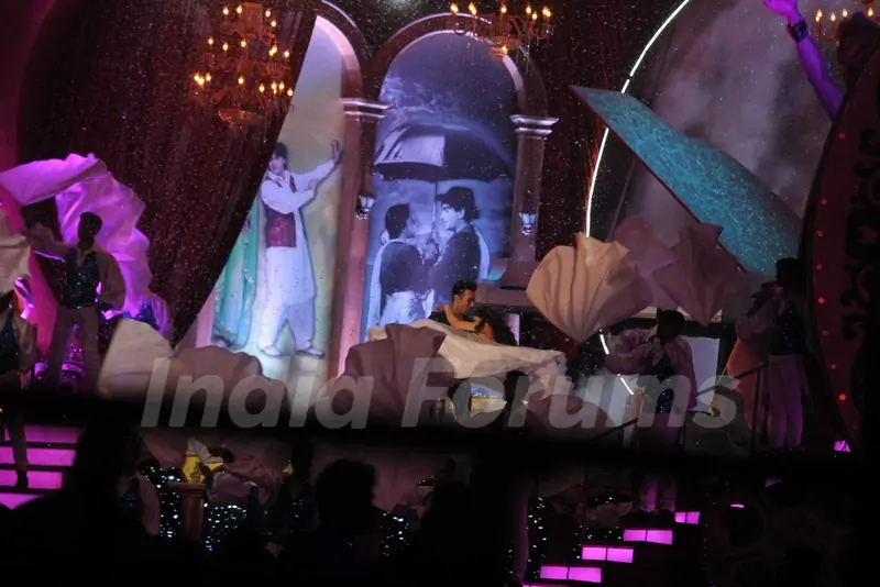 Pulkit Samrat and Yami Gautam Snapped Rehearsing for Screen Awards