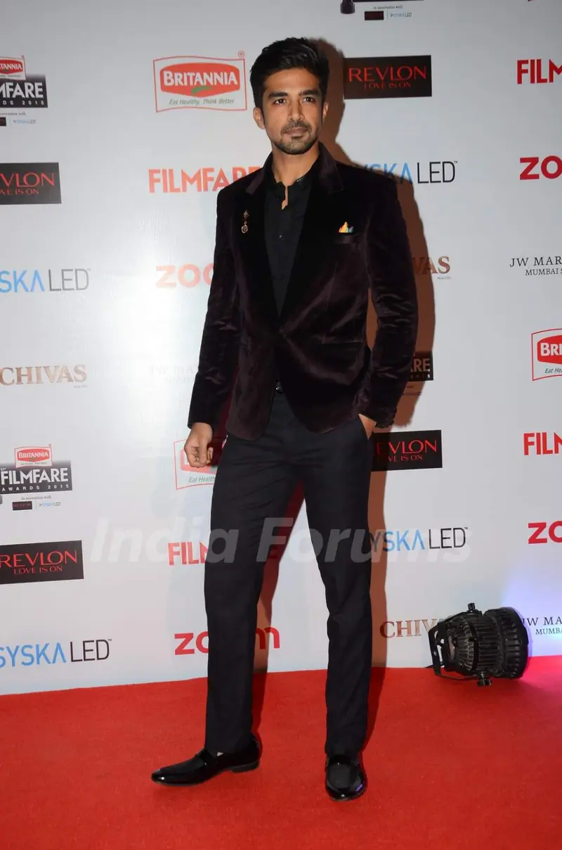 Saqib Saleem at Filmfare Awards - Red Carpet