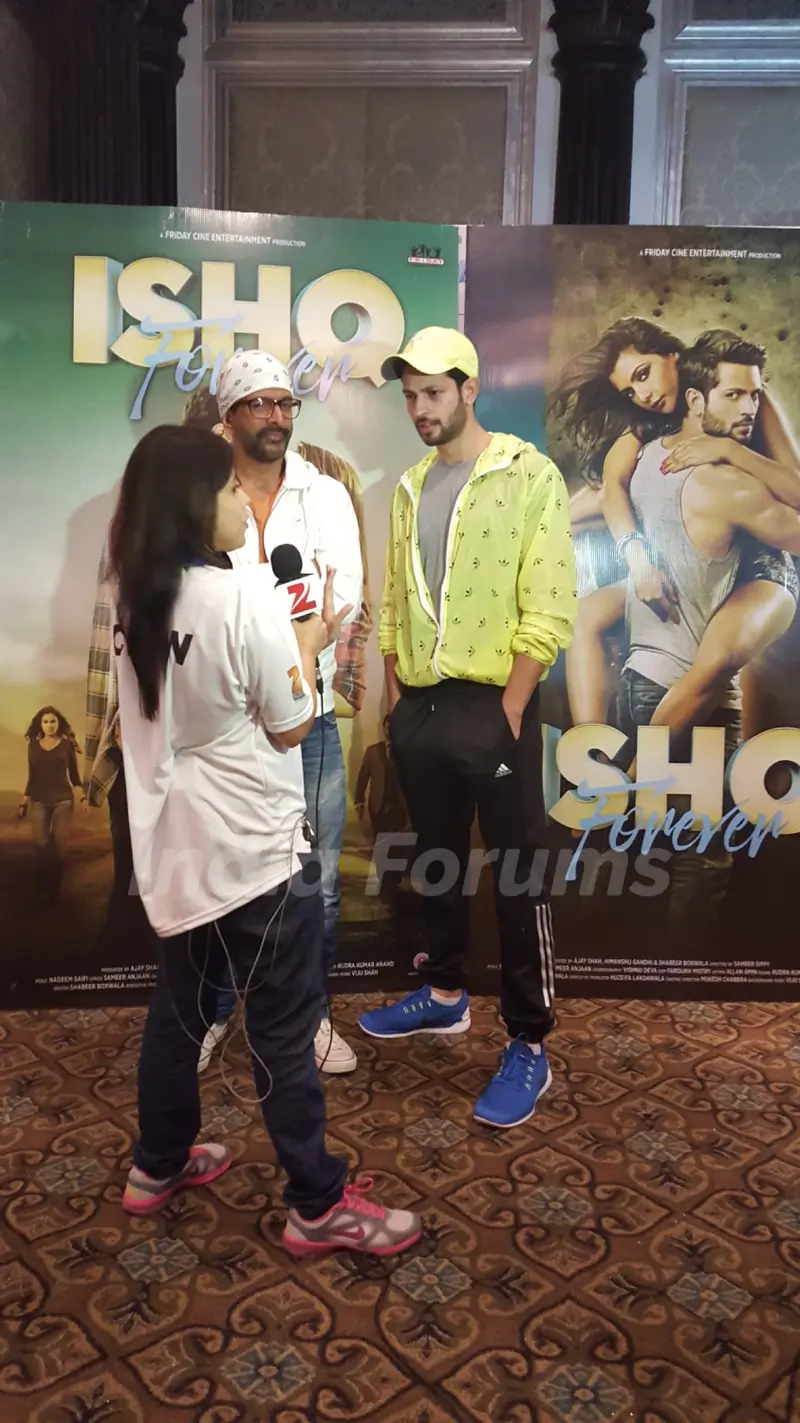 Ishq Forever’ Actors Krishna Chaturvedi and Jaaved Jaaferi Felicitate BSE Marathon Winners