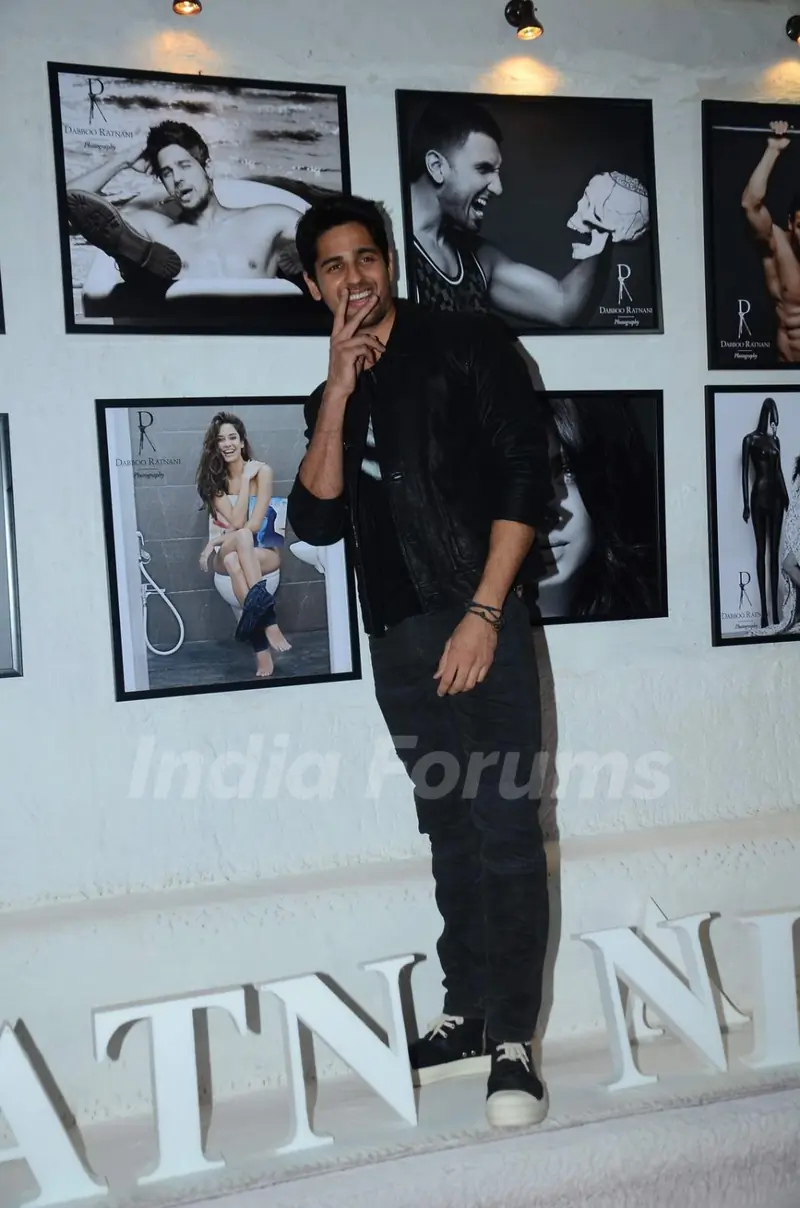 Sidharth Malhotra at Dabboo Ratnani's Calendar Launch