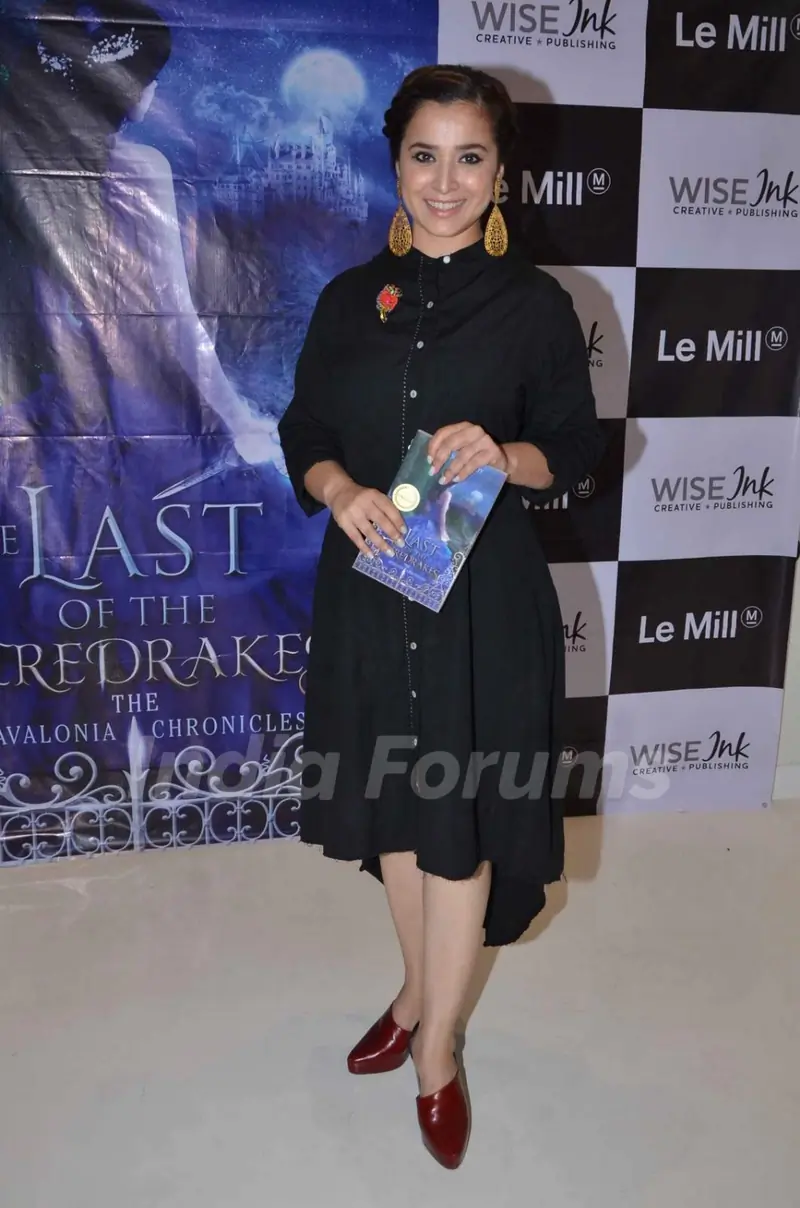 Simone Singh at Book Launch of 'The Last of the Firedrakes'