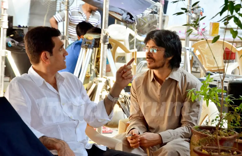 First look of Darshan Kumar as Awais Sheik a Pakistani lawyer of Sarbjit