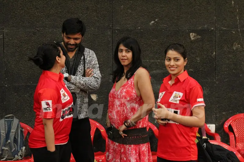 Anand, Ekta, Nivedita and Aparna at BCL Season 2 Practise Session