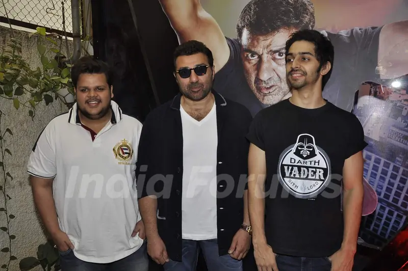 Sunny Deol, Rishab Arora and Shivam Patil at Launch of New Trailer of 'Ghayal Once Again'