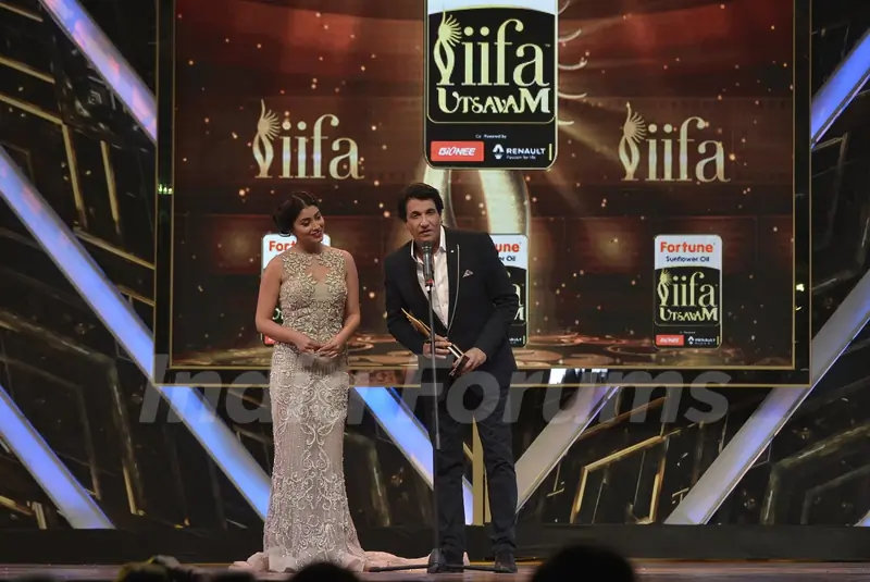 Shiamak Davar and Shriya Saran at IIFA Utsavam Day 2