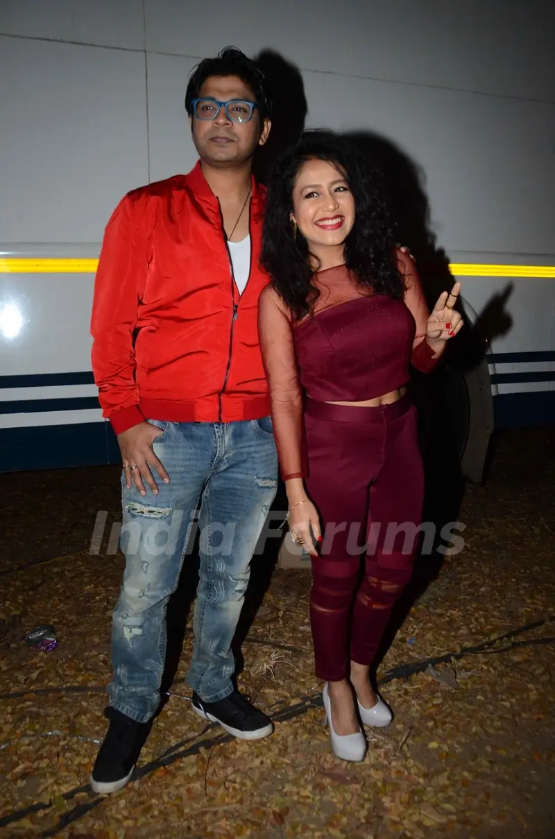 Neha Kakkar with Ankit Tiwari at Promotional Event of 'Sanam Re'