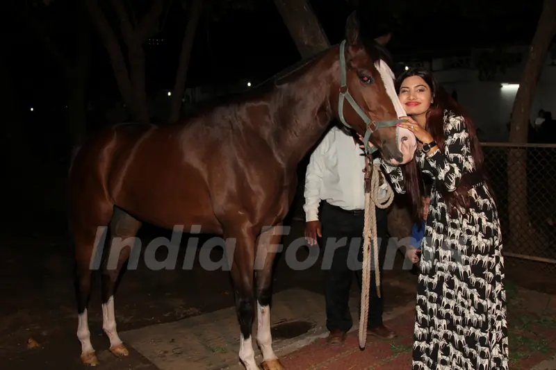 Avani Modi  at Kingfisher Ultra Derby 2016