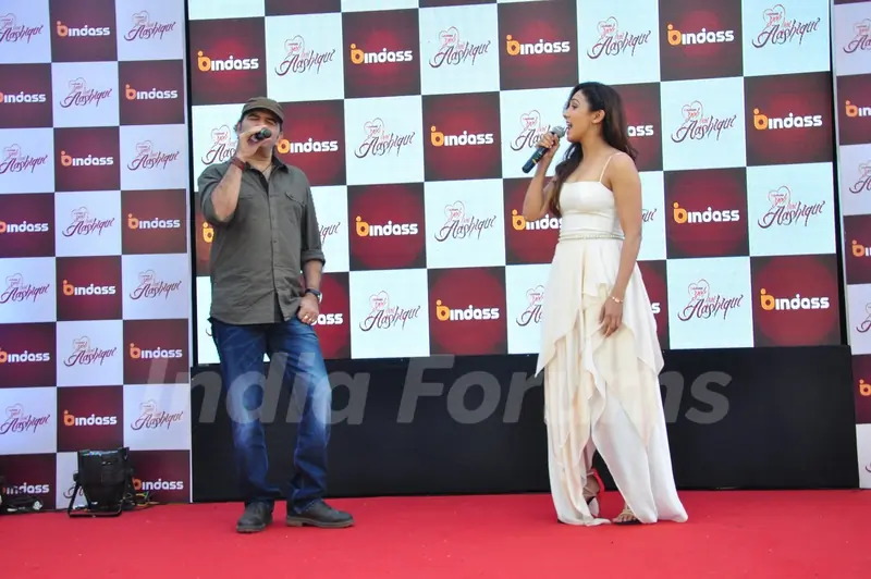 Mohit Chauhan and Neeti Mohan was seen Swooning to the title Track at Launch of ' Yeh Hai Aashiqui'