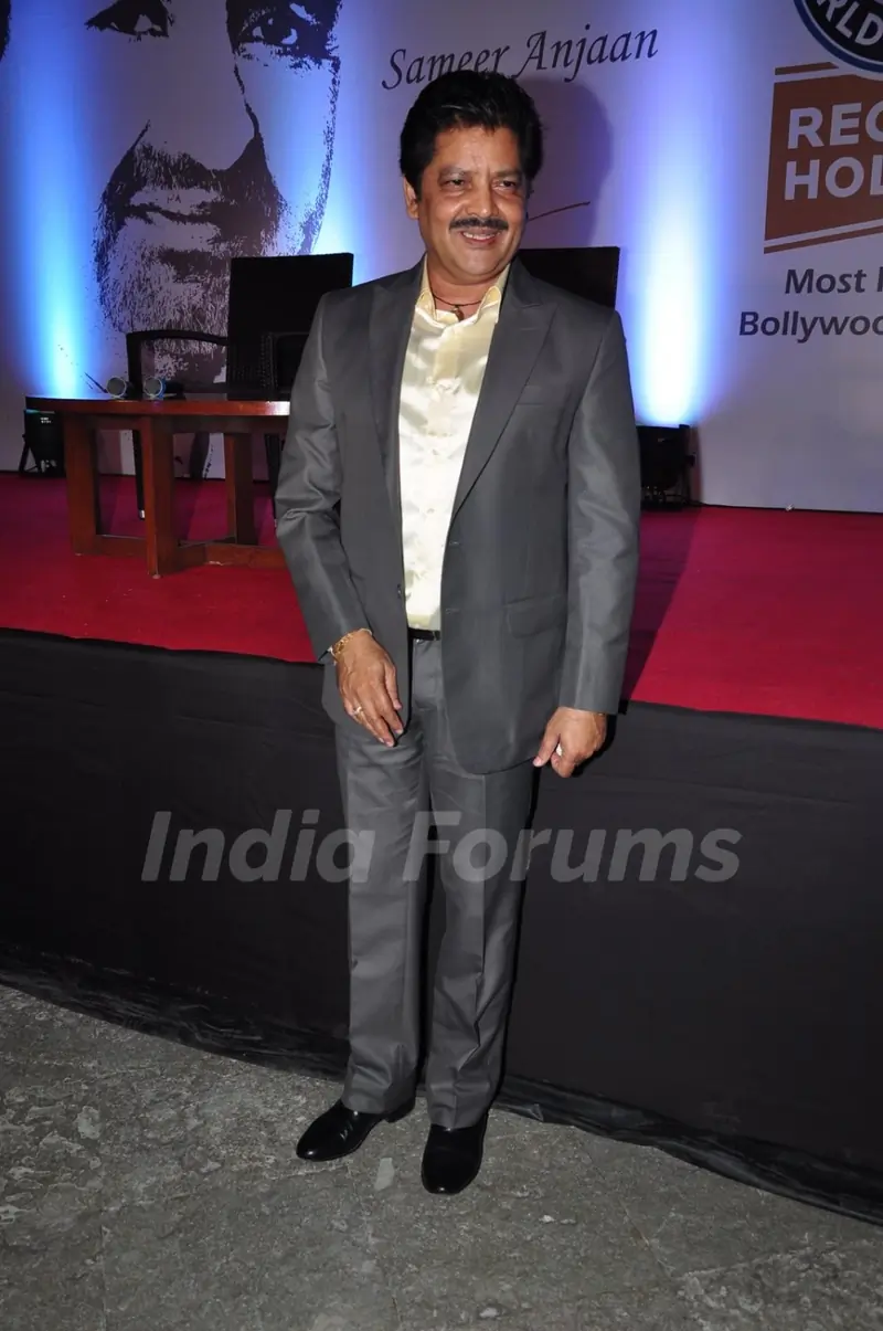 Udit Narayan at Event of Sameer Anjaan Receiving the Guinness World Record Certificate!