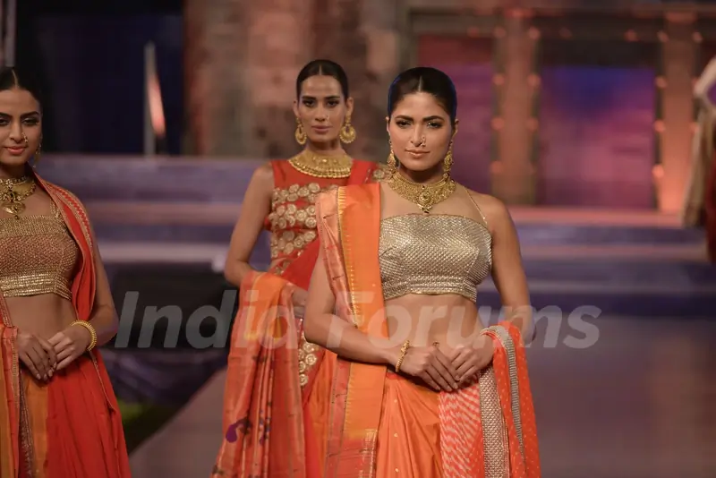 Parvathy Omanakuttan walks for Shaina NC at Make in India Bridal Couture Show