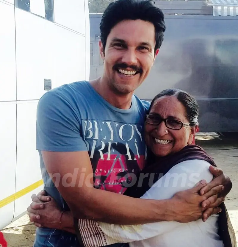 Randeep Hooda in Sarabjit's village