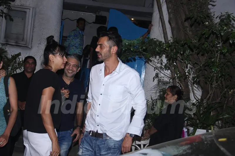 Arjun Rampal Snapped with Models from his Ramp days at Olive in Bandra
