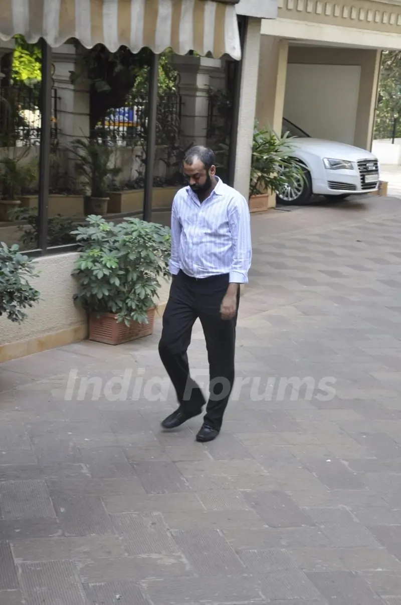 Madhu Mantena Meets Sanjay Dutt at his Home!
