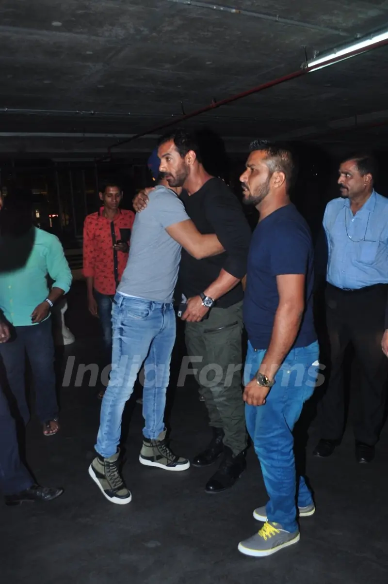 John Abraham and Varun Dhawan return from Abu Dabhi schedule