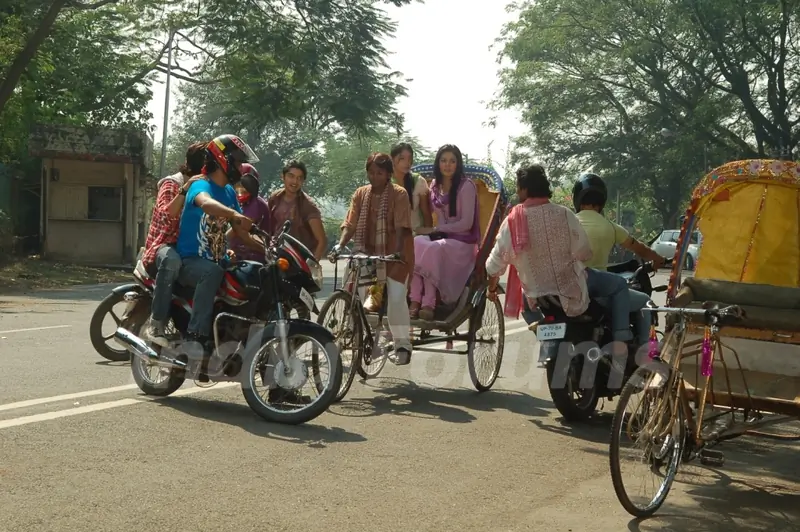 A scene from the show Pratigya