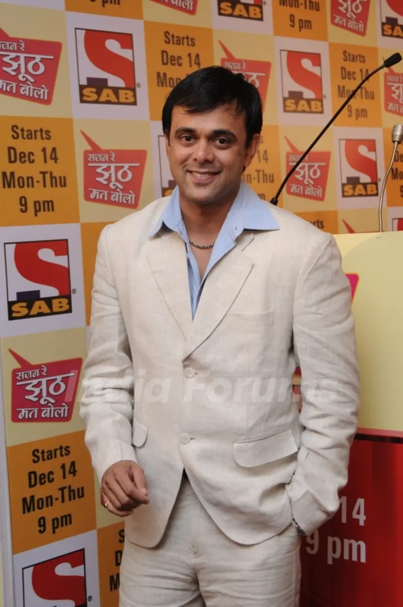 Sumeet Raghavan as Apoorva Shah