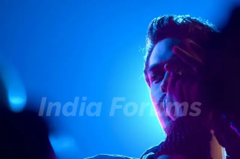 Introducing Siddharth Kher as Sid