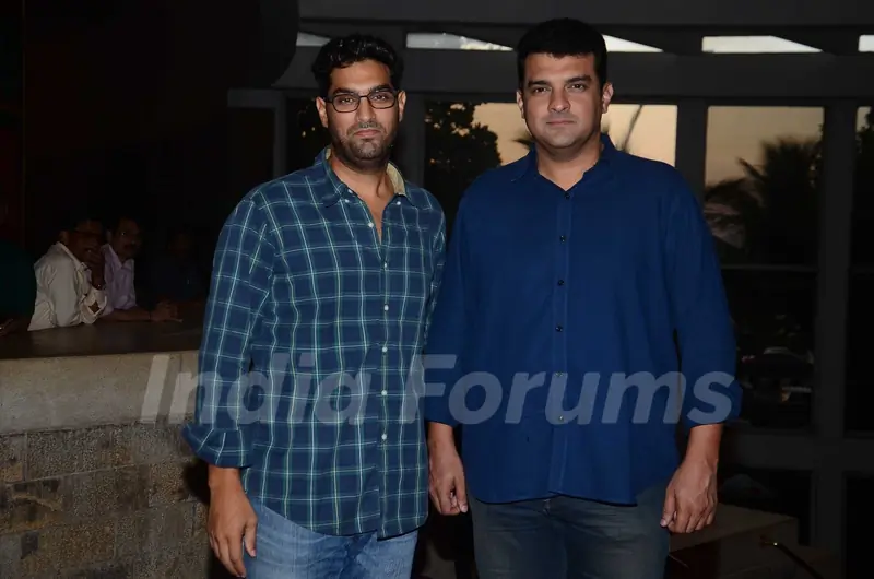 Kunaal Roy Kapur and Siddharth Roy Kapur at Laadli Awards 2016