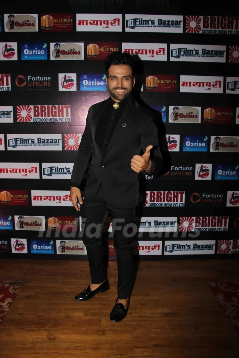 Rithvik Dhanjani and Asha Negi At Dada Saheb Phalke Awards