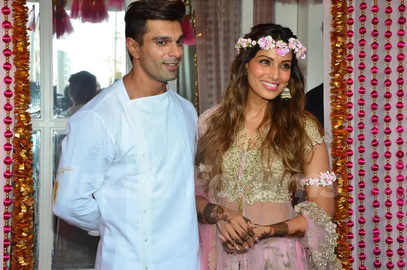 Karan - Bipasha's Mehendi Ceremony