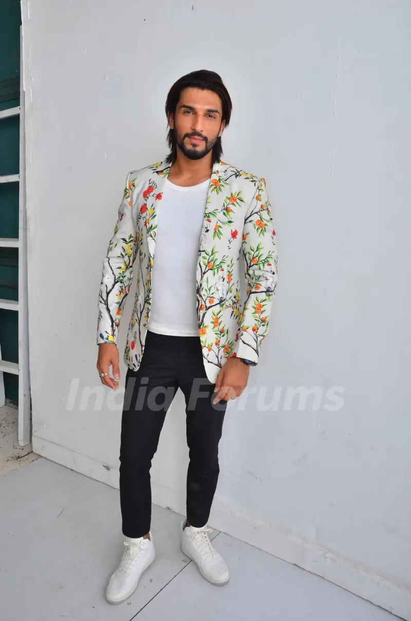 Manish Raisinghan Photoshoot