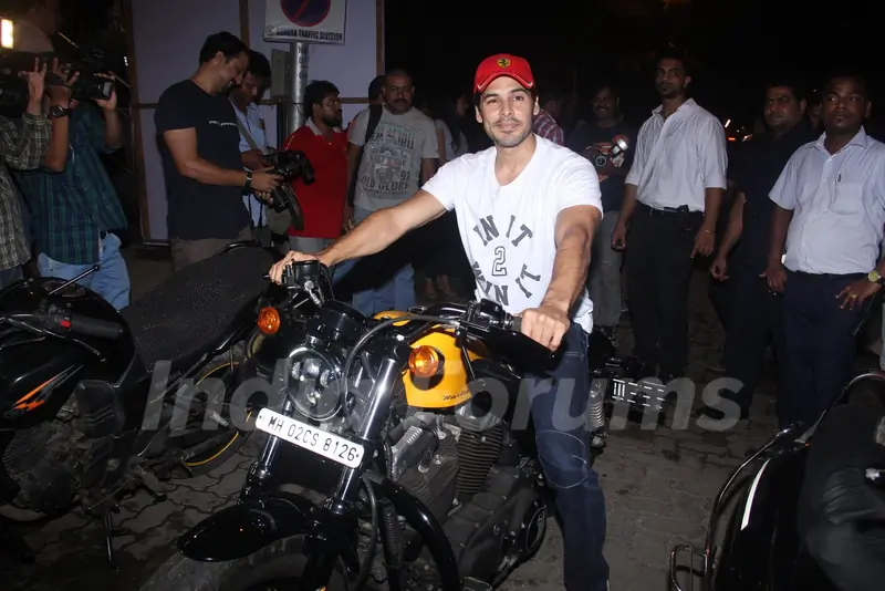 Dino Morea at Relaunch of Ayesha Takia's cafe 'Basilico'