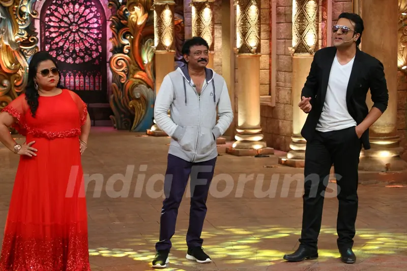 Krushna Abhishek, Bharti Singh & Ram Gopal Varma at have a Blast on 'Comedy Nights Live'