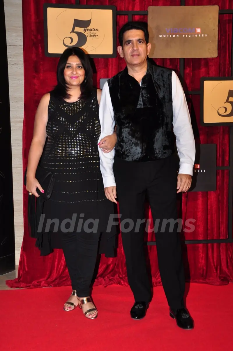 Omung Kumar poses with Wife at Viacom 18 Bash