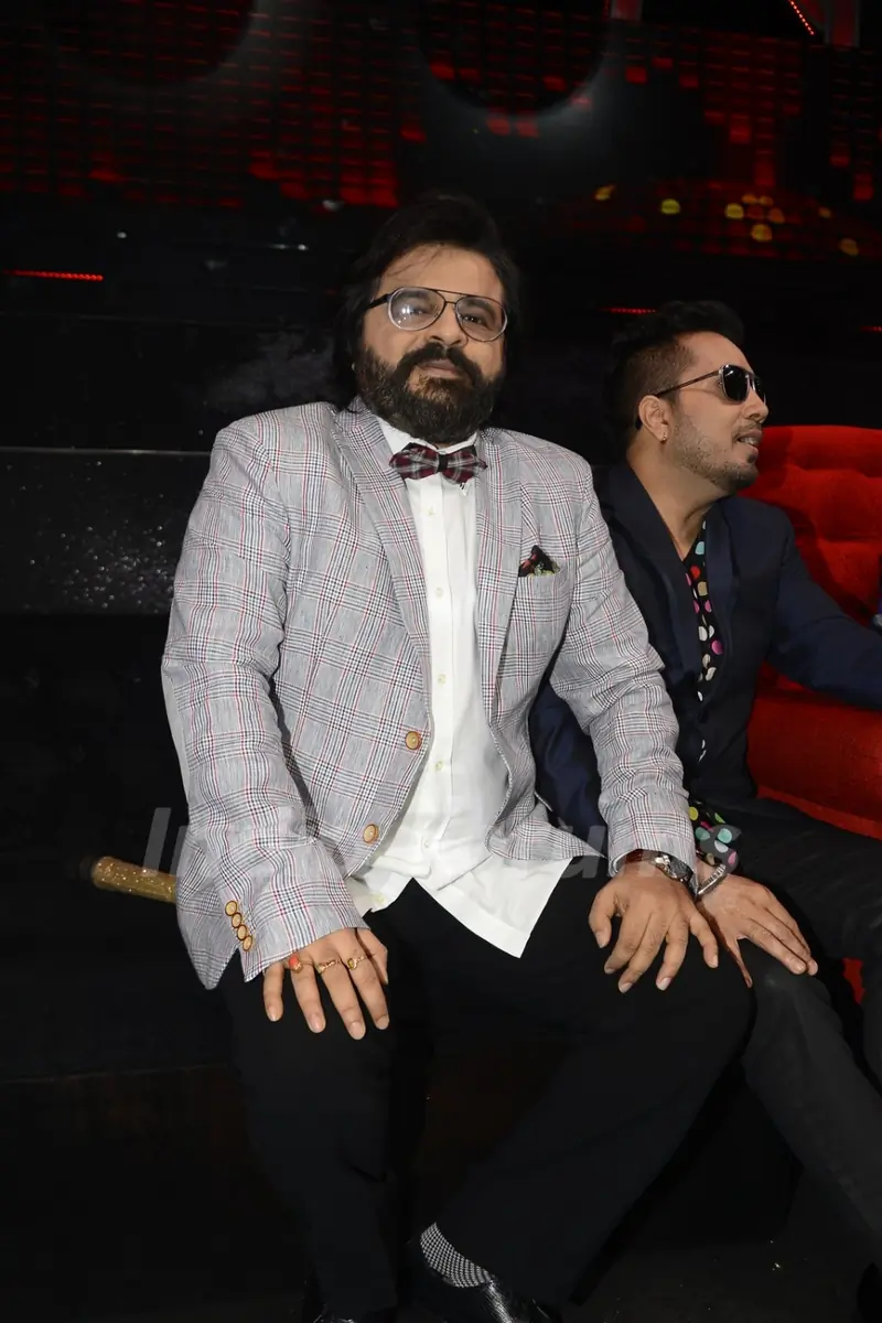 Mika Singh & Pritam Chakraborty on the sets of 'Sa Re Ga Ma Pa 2016'