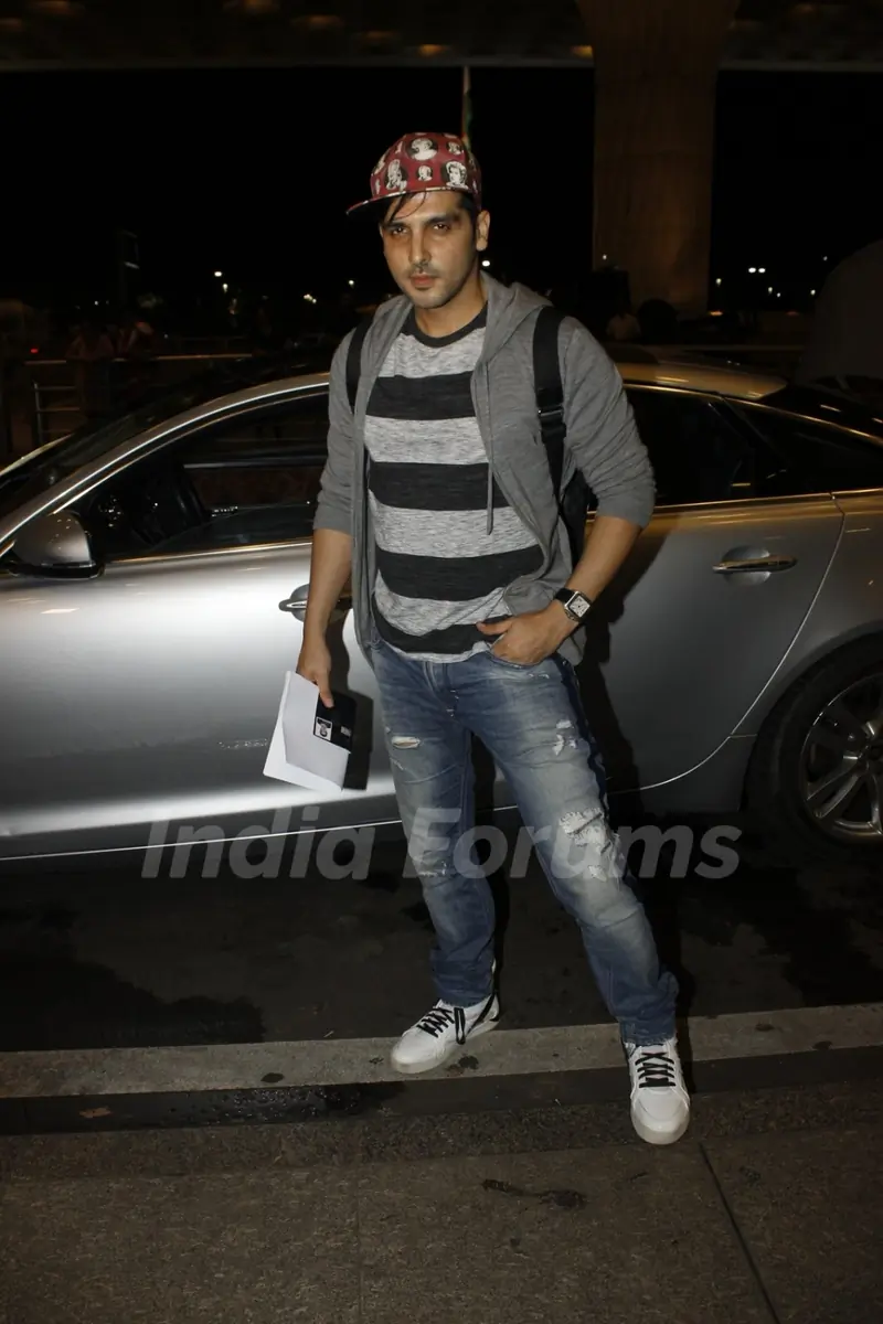 Airport Diaries: Zayed Khan!