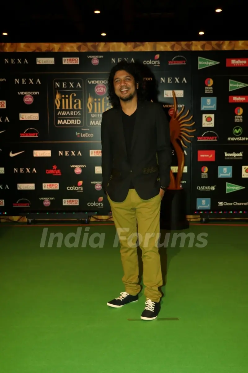 Singer Papon at Star Studded 'IIFA AWARDS 2016'