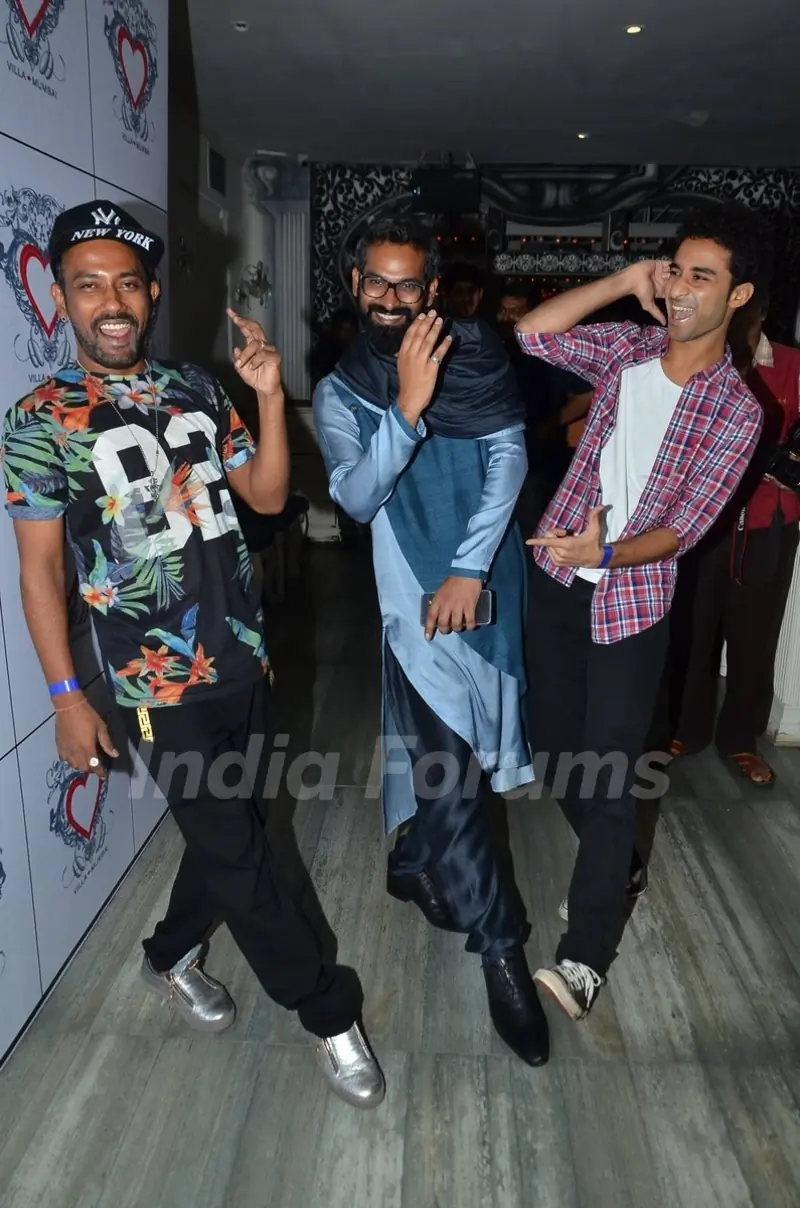 Dharmesh Yelande and Raghav Juyal at Birthday Bash of Director Saini Johray bday bash at 'Villa 69'